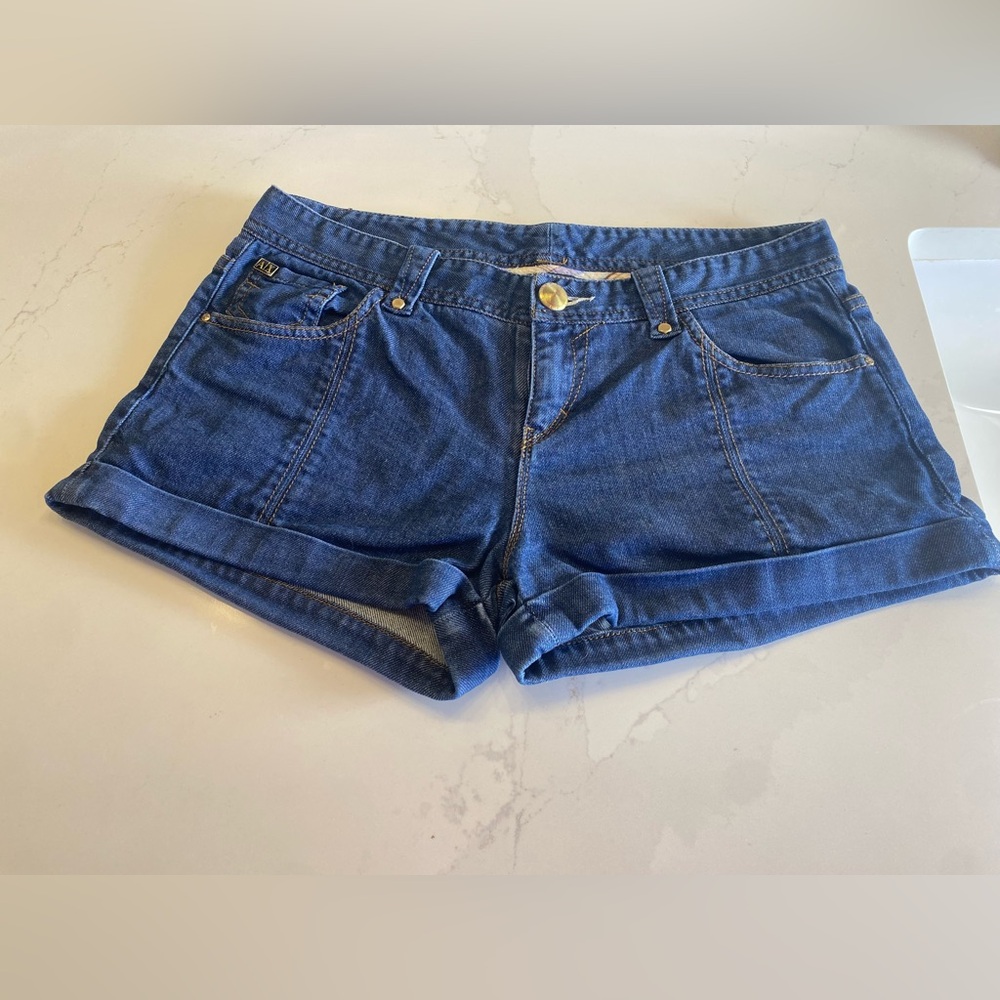 AX size 4